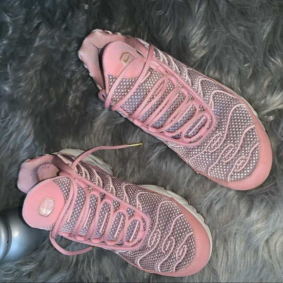 air max plus goddess night out